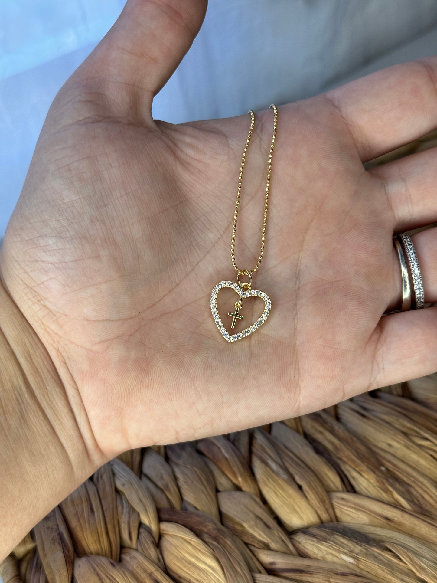 Amor Necklace