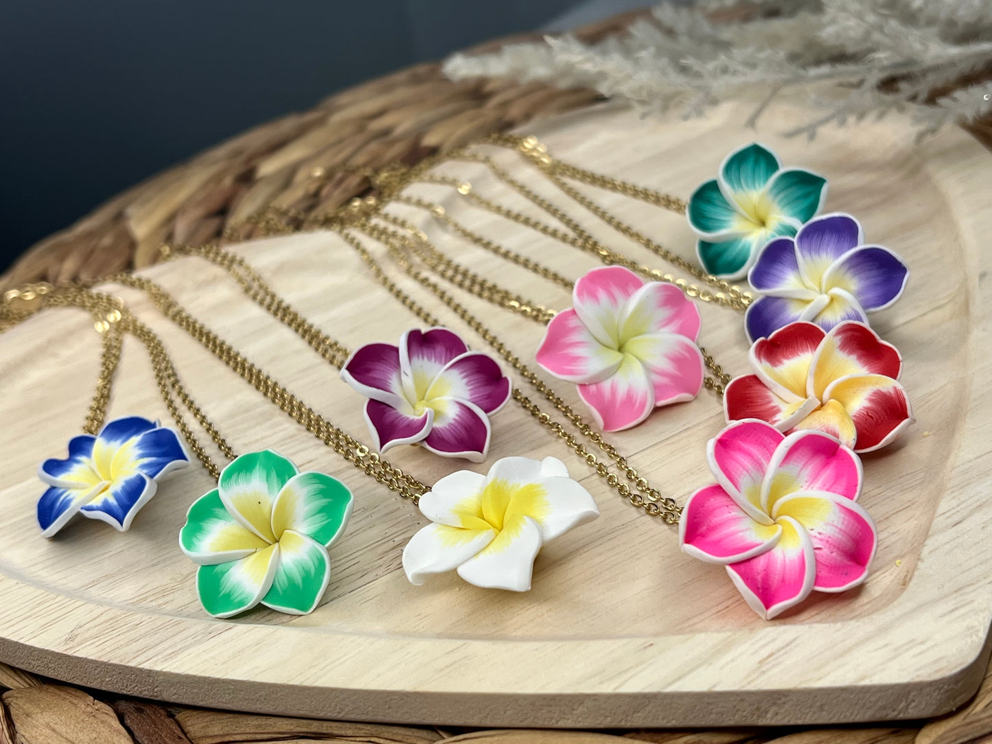 Big Plumeria Necklace